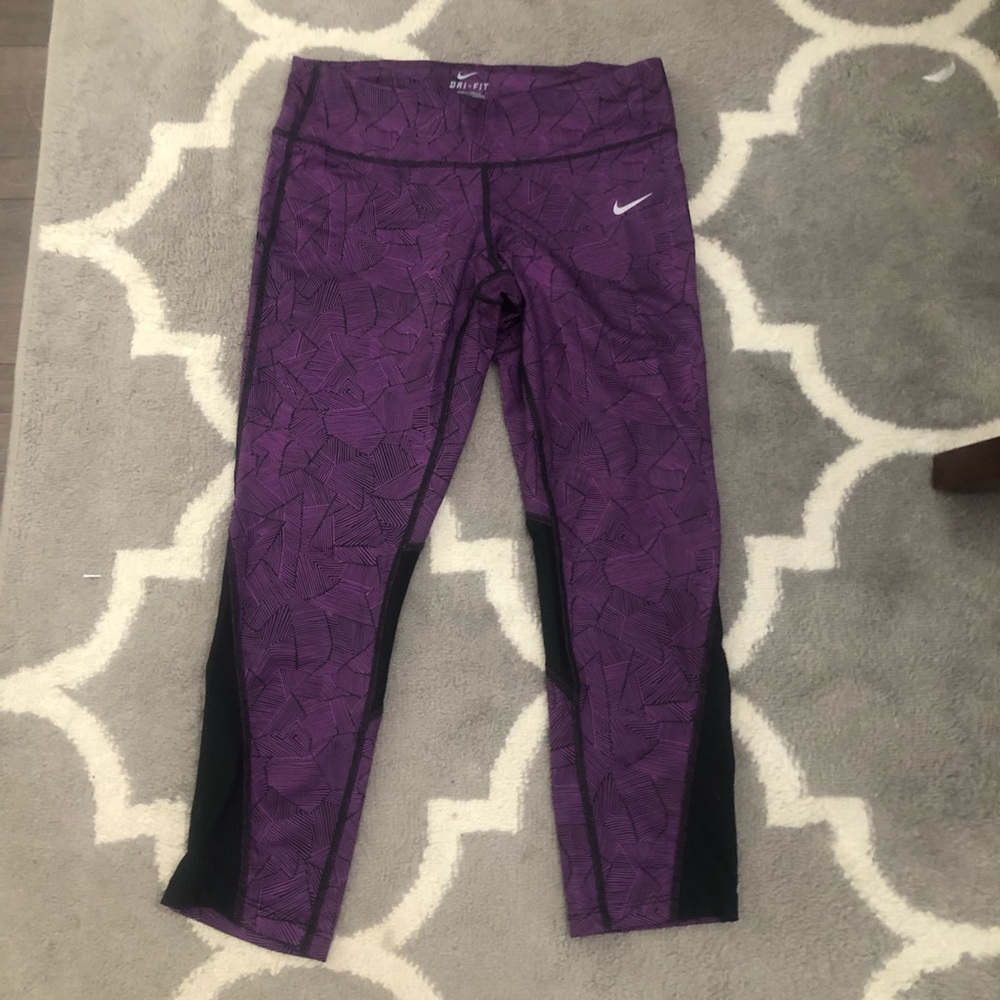 NIKE running crop Capri Sz. Medium